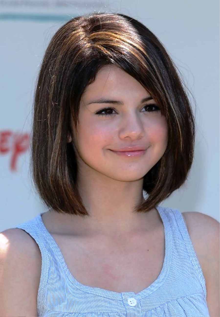 Pictures Of Selena Gomez Short Hair Styles