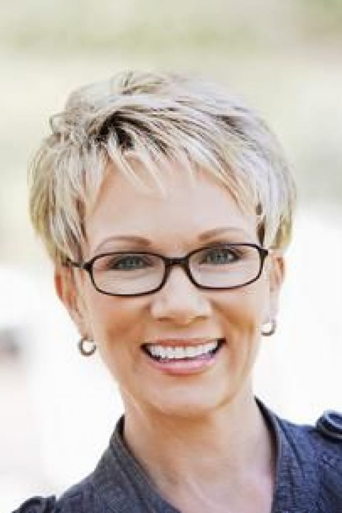 Short Hairstyles 50 And Over
