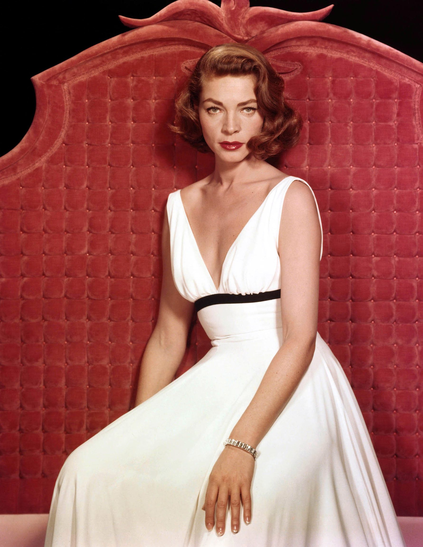 Updo Hairstyles 40s