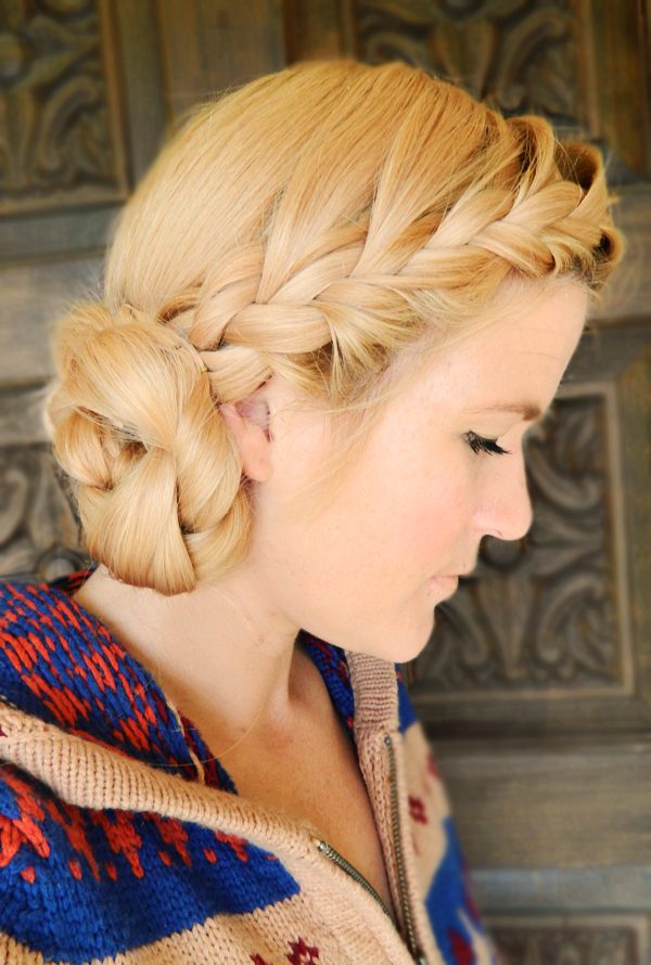 Updo Hairstyles And How To Do It