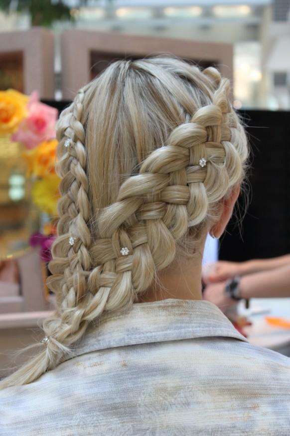 Wedding Hairstyles To The Side For Long Hair