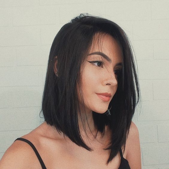 Assymetrical Bob for Medium Hair