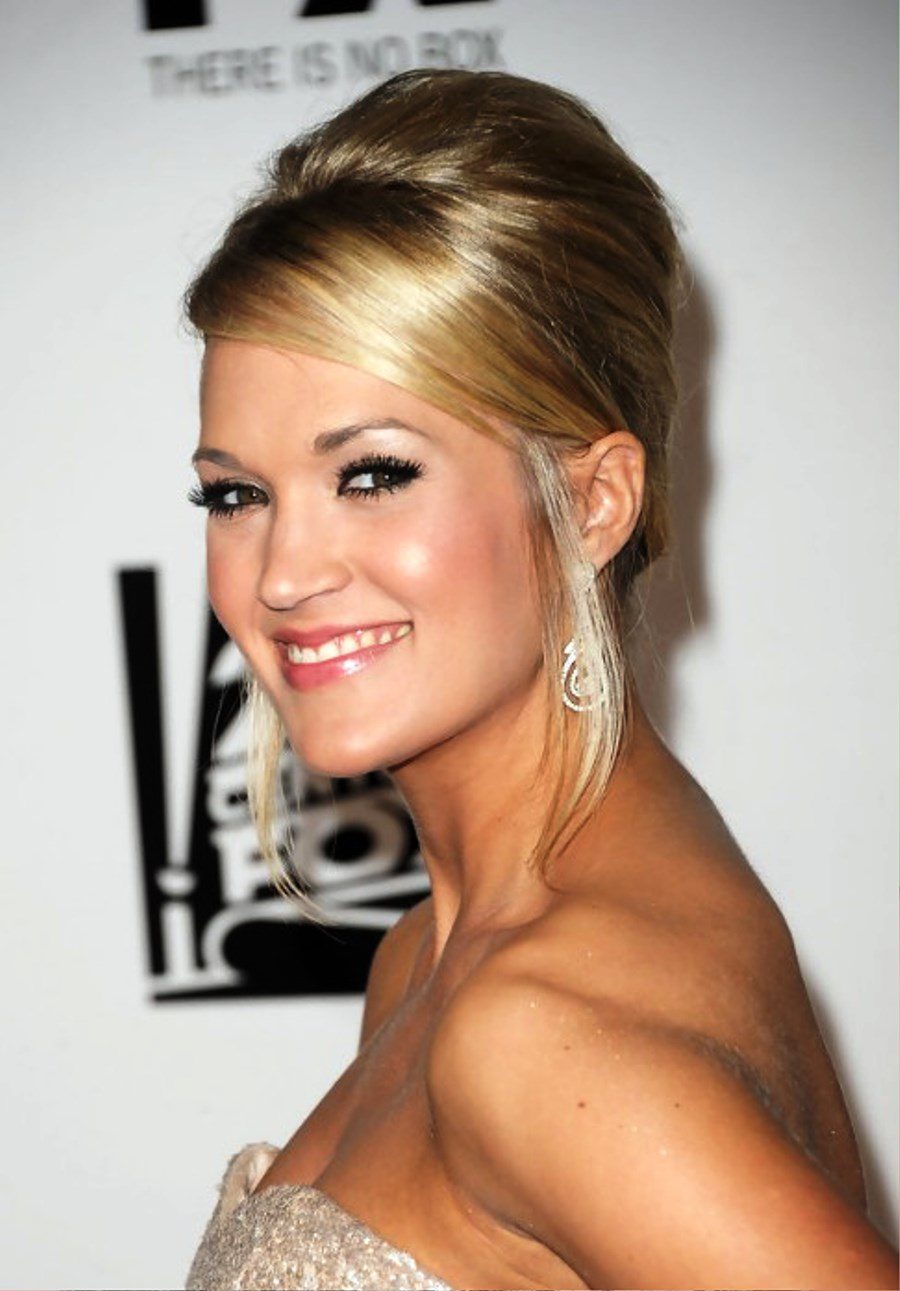 Carrie Underwood French Twist Updo Hairstyle