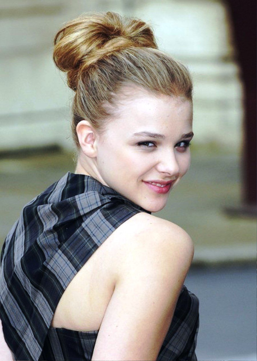 Chloe Moretz Casual Easy Bun Updo Hairstyles