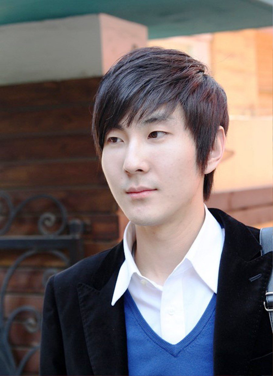 Top Popular Asian Men's Haircuts for Modern Style