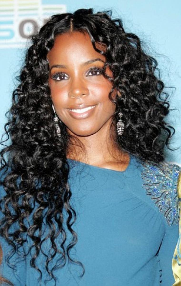 Curly Weave Hairstyles for Black Women 2013