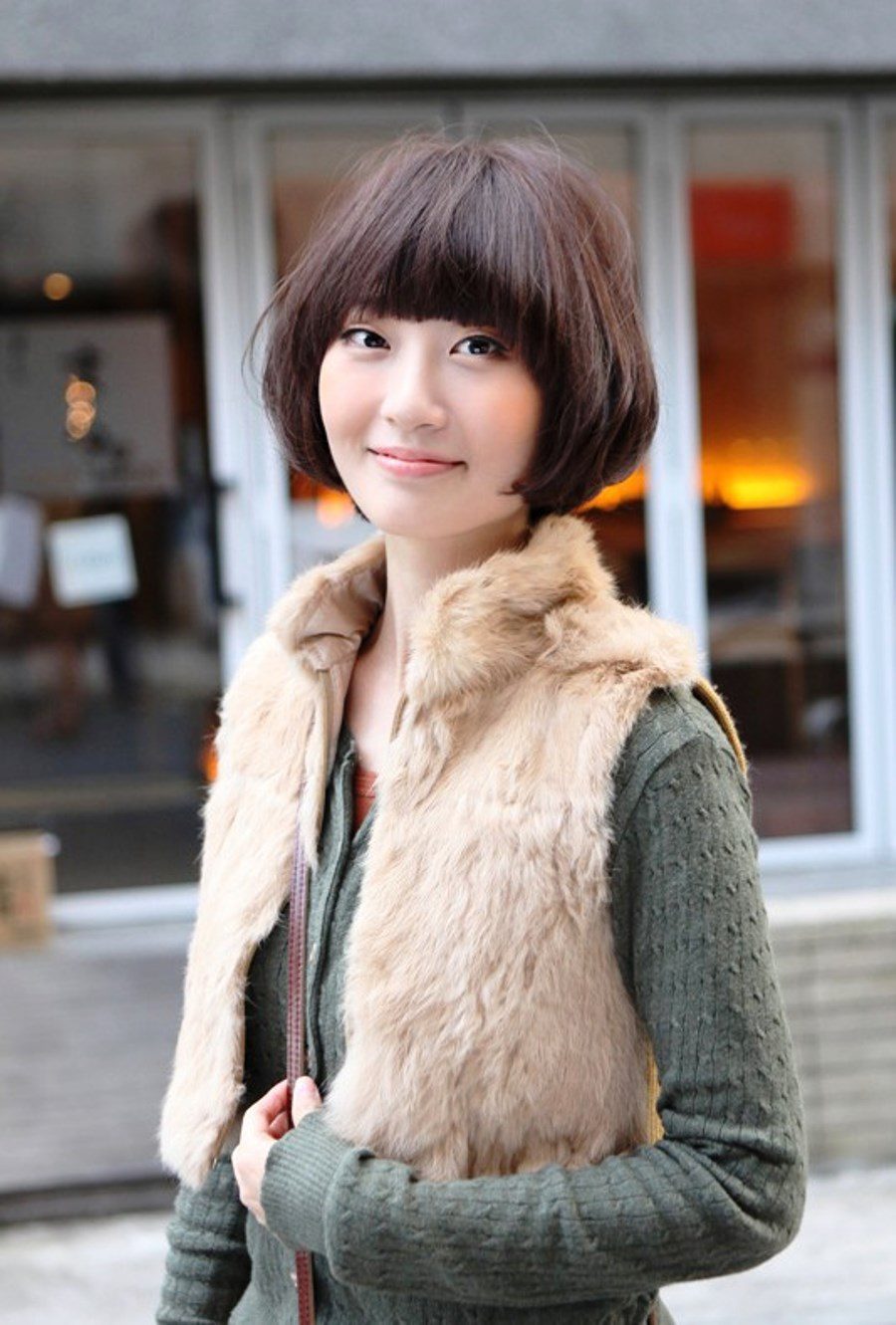 Cute Short Bob Hairstyle With Bangs