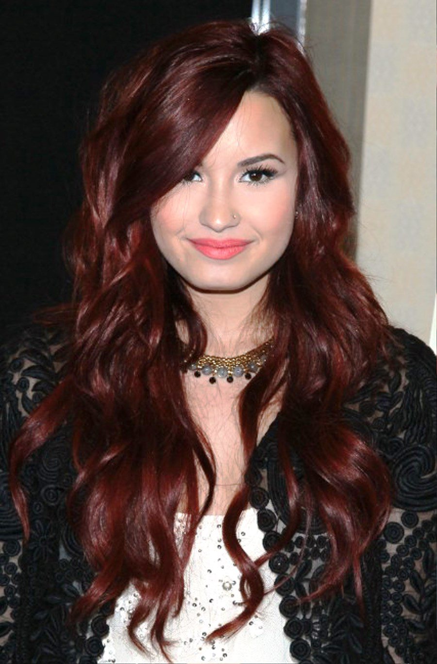 Demi Lovato Long Wavy Red Hairstyle Hairstyles Ideas - Demi Lovato Long ...