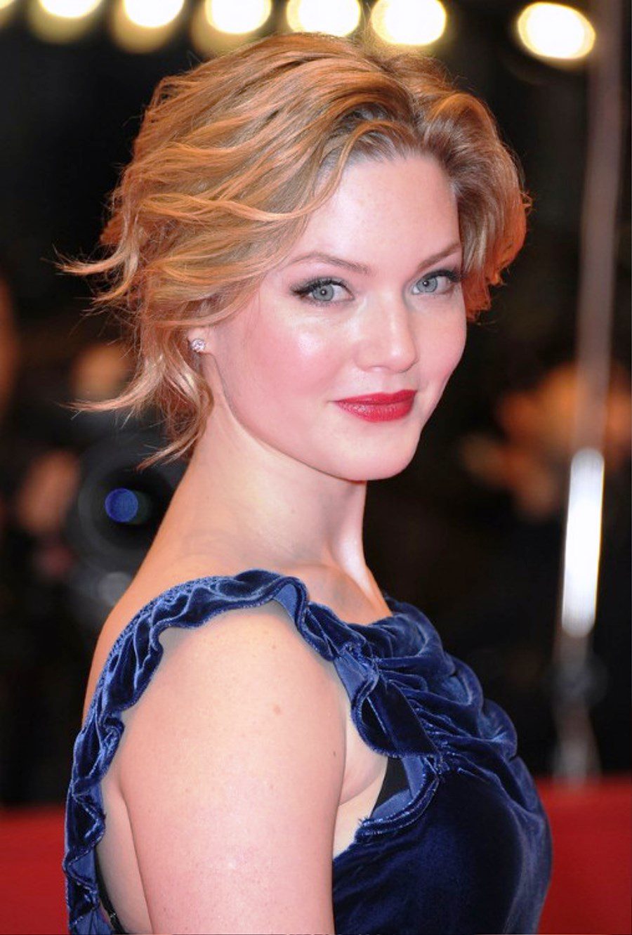 Holliday Grainger Wavy Curly Updo For Short Hair