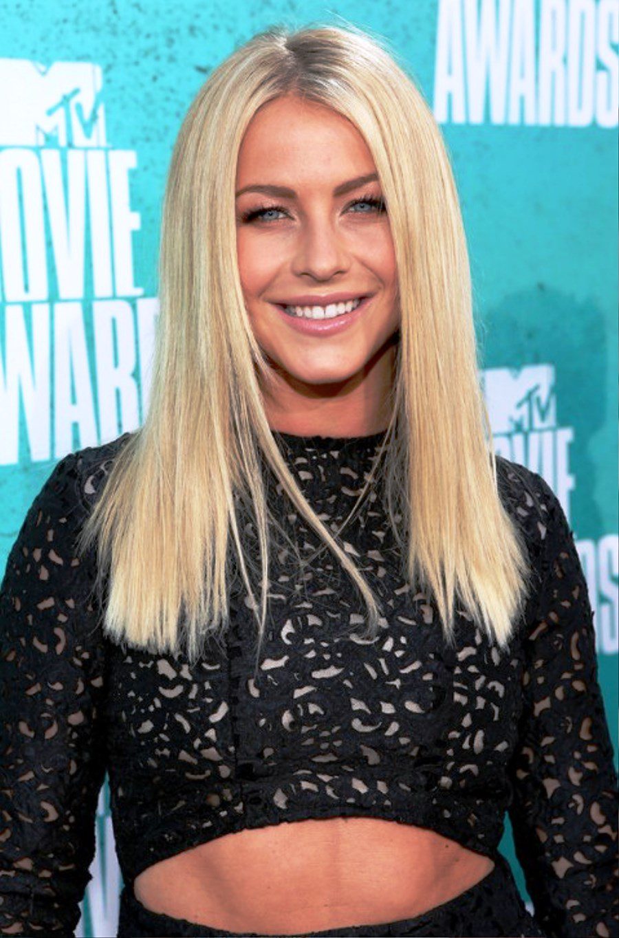 Julianne Hough Long Blonde Straight Hairstyle