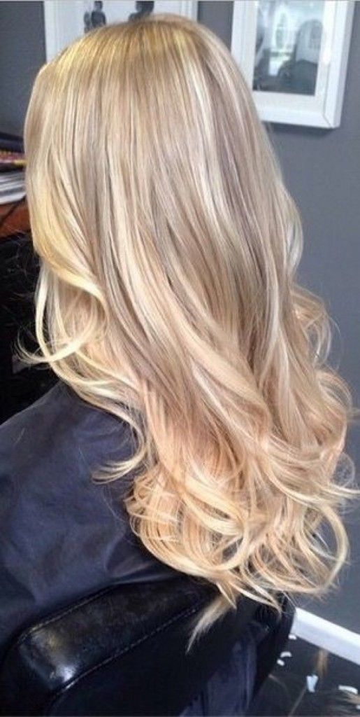 Layered Honey and Platinum Hairstyle