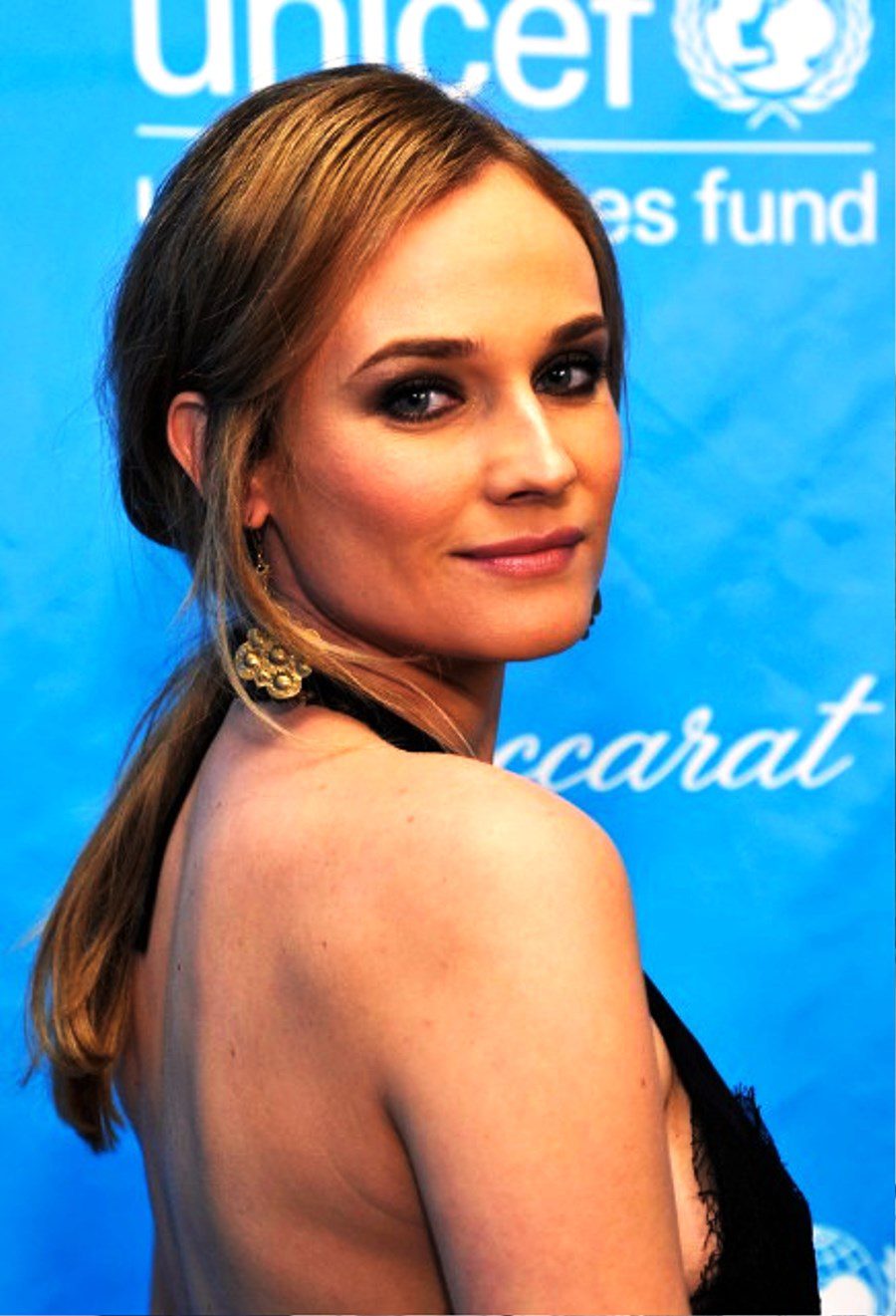 Low Ponytail Hairstyles: Stylish & Effortless Looks for Every Occasion