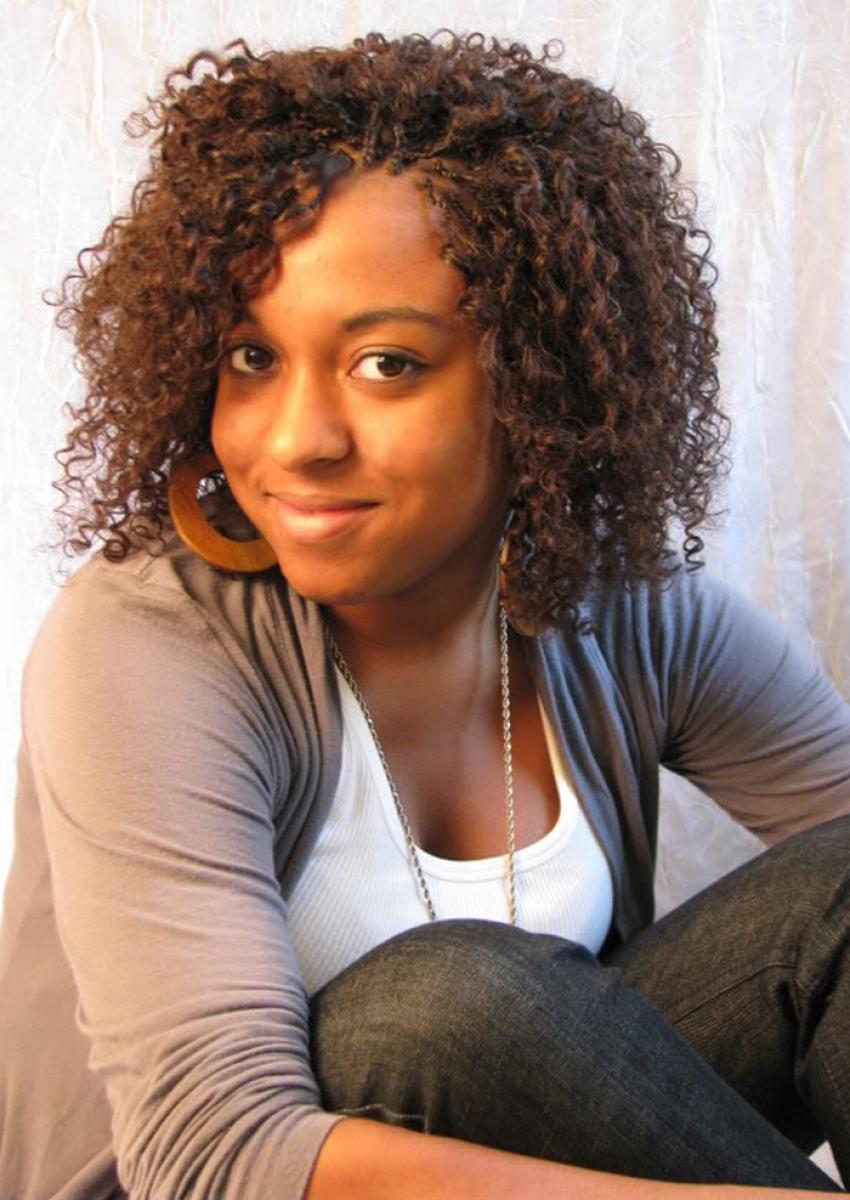 Medium Curly Hairstyles for Black Women