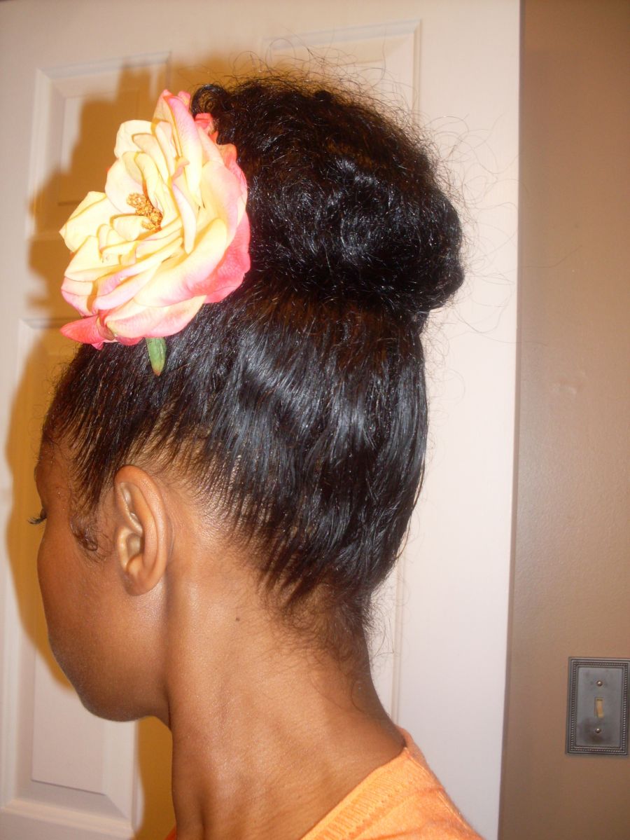 Natural Hairstyles Using Banana Clips