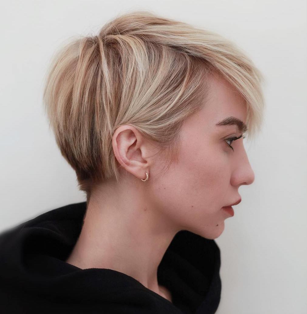 Perfect Short Haircut for Fine Hair