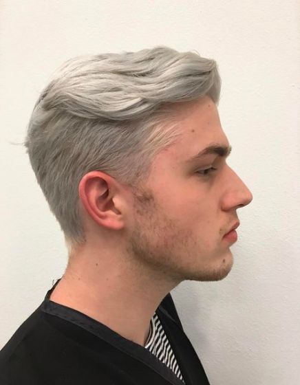 Platinum Dye with Long Layers