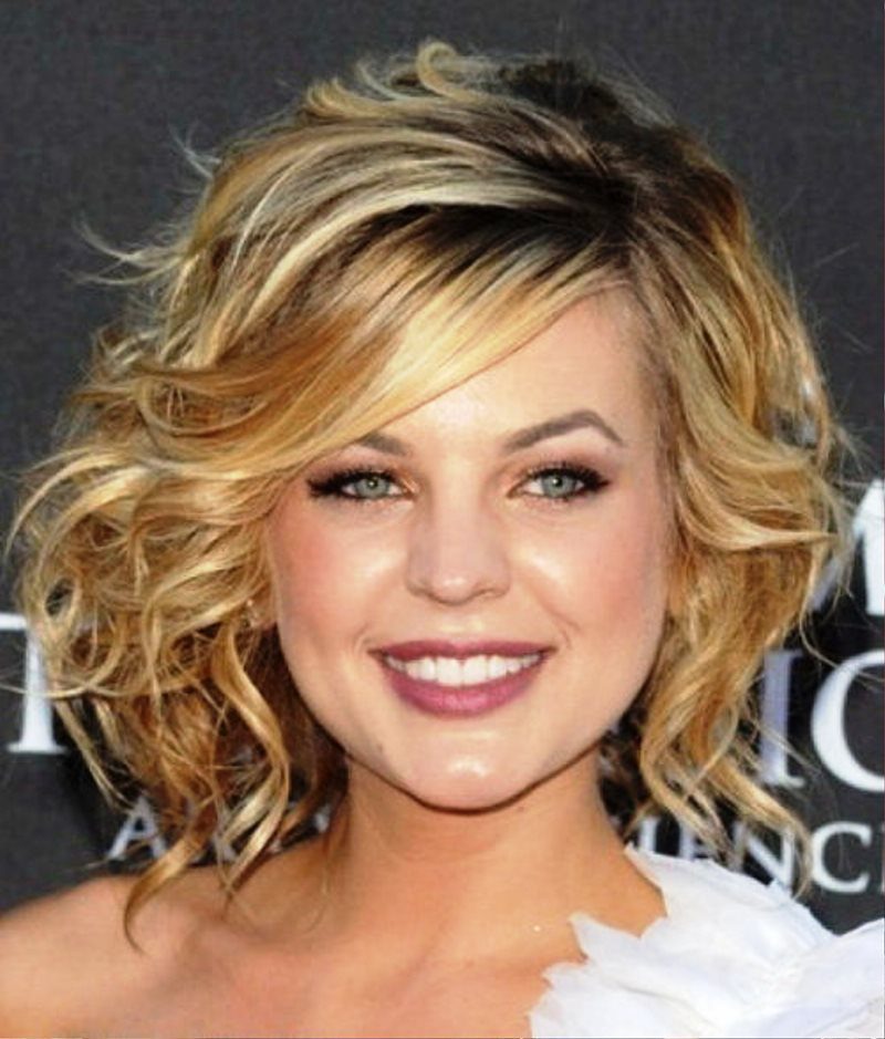 Prom Medium Hairstyles For Thic Hair