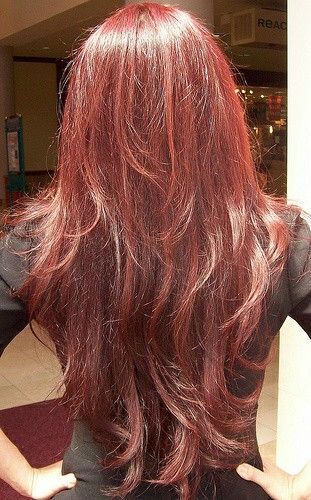 Reddish Brown Style with Long V-Cut Layers