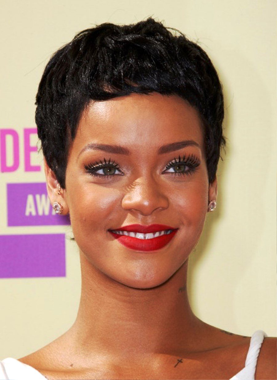 Rihanna Latest Short Pixie Haircut