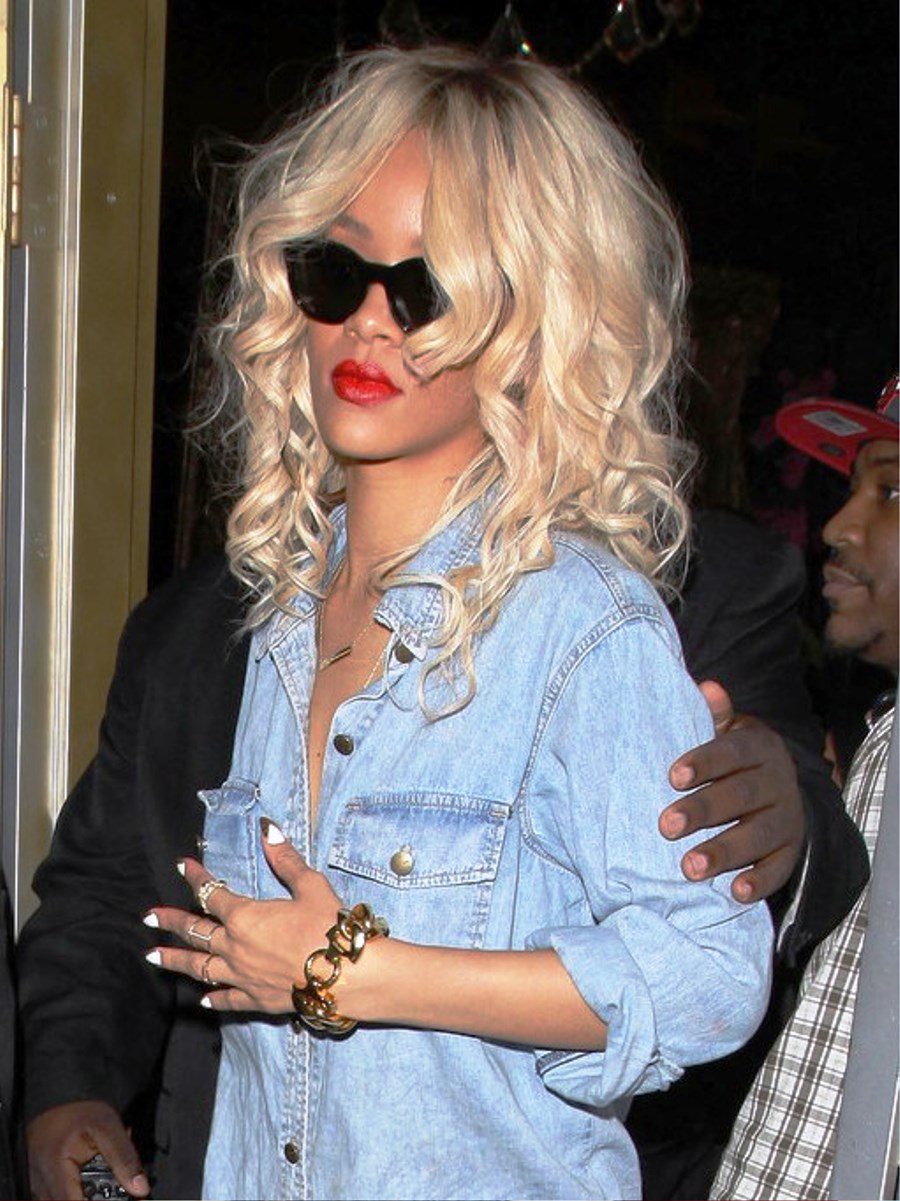 Rihanna Long Curly Hairstyle