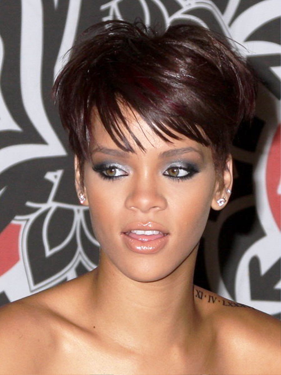 Rihanna Short Hairstyles Latest 2