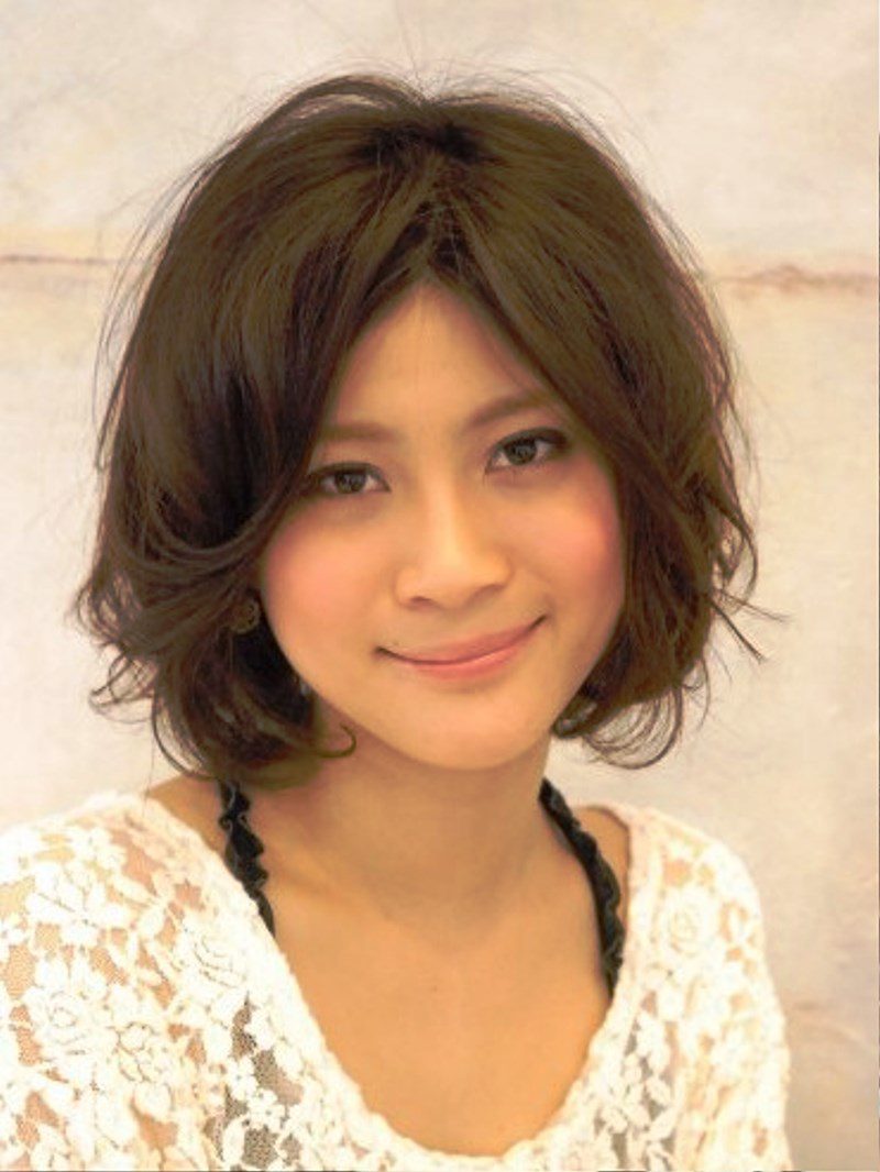 Romantic Japanese Hairstyle