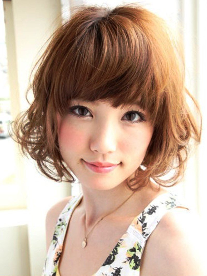 Short Japanese Hairstyle For Ladies