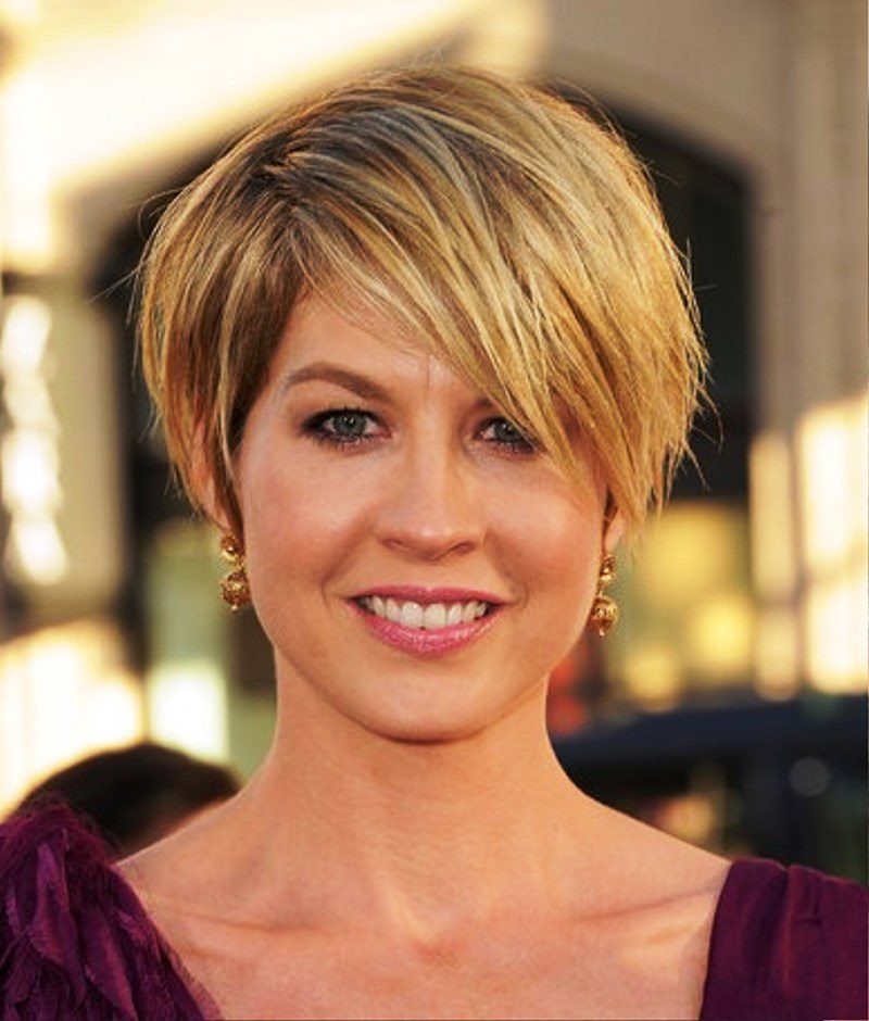 Short Messy Haircut For Women