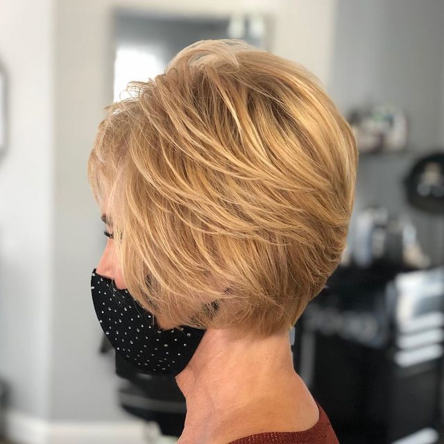 chin length layered bob hairstyles for over 60 2