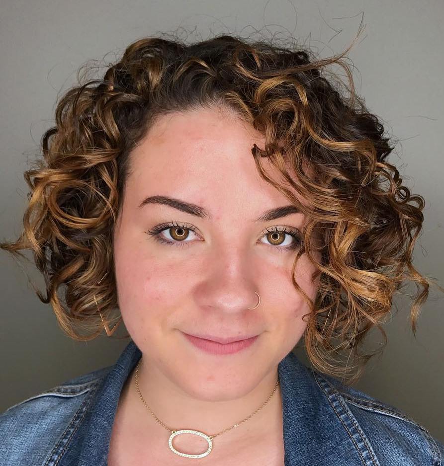 chubby face short curly hairstyles 2