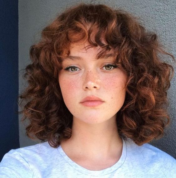 chubby face short curly hairstyles