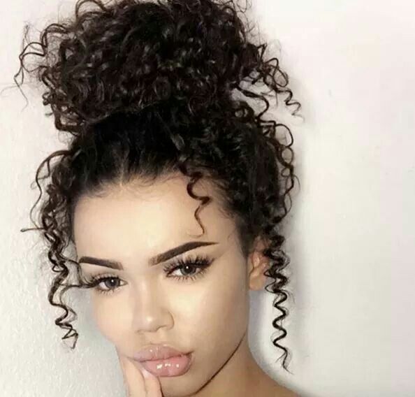 curly bun hairstyles