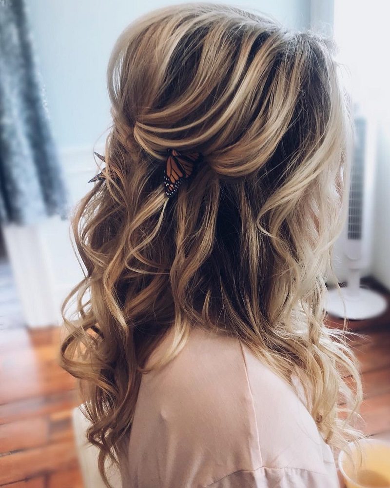 curly hairstyles for wedding guests 2