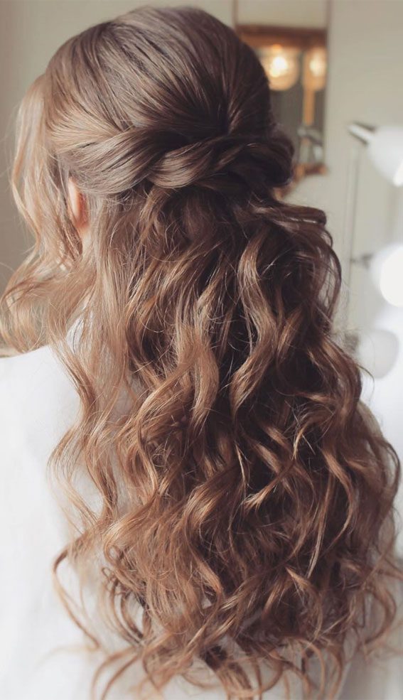 curly half up half down hairstyles