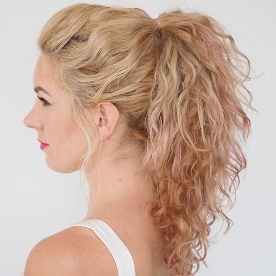 curly ponytail hairstyles 2