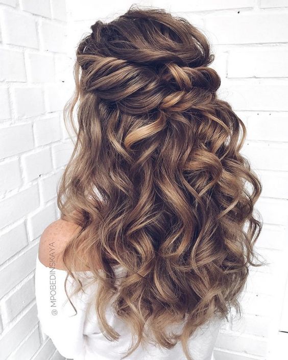 curly prom hairstyles