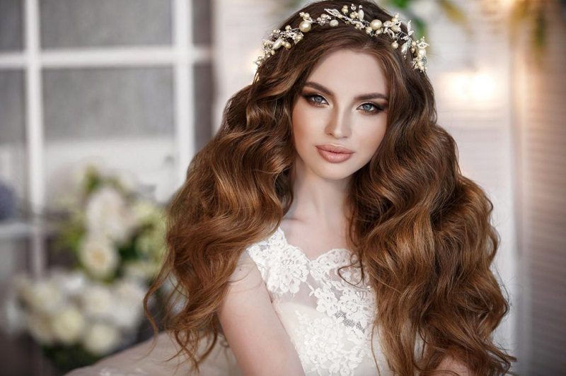 curly wedding hairstyles 2