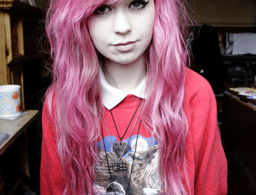 emo girly hairstyles