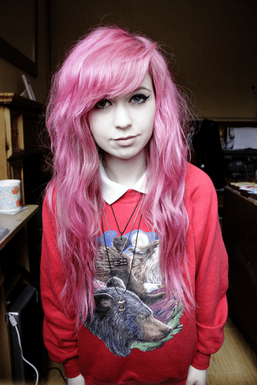 emo girly hairstyles