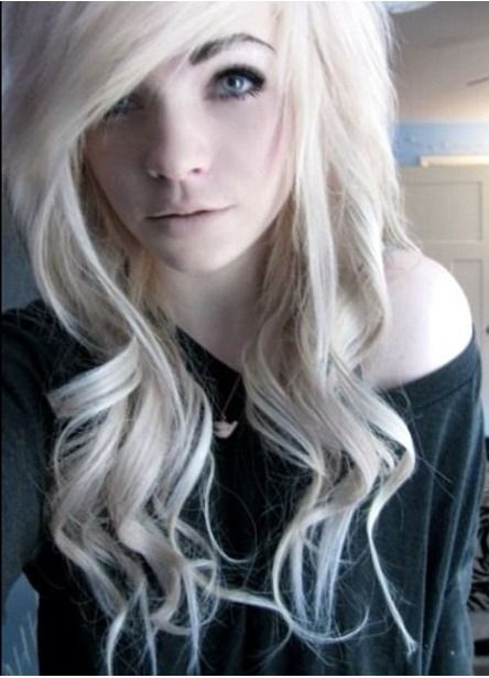 emo hairstyles for girls blonde 2