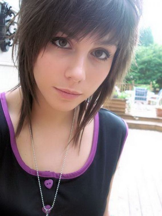 emo hairstyles for girls short