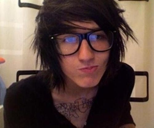 emo hairstyles for guys with glasses