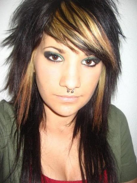 emo razored hairstyles 2