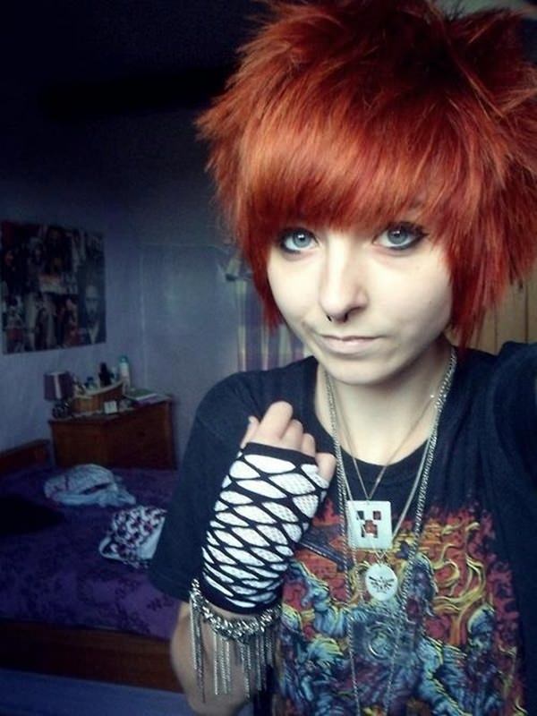 emo short girl hairstyles