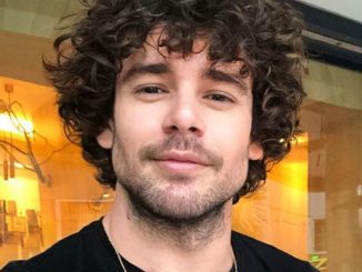male curly hairstyles