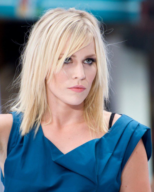 Short Hairstyles for Right Hair and Bangs That Define Modern Style