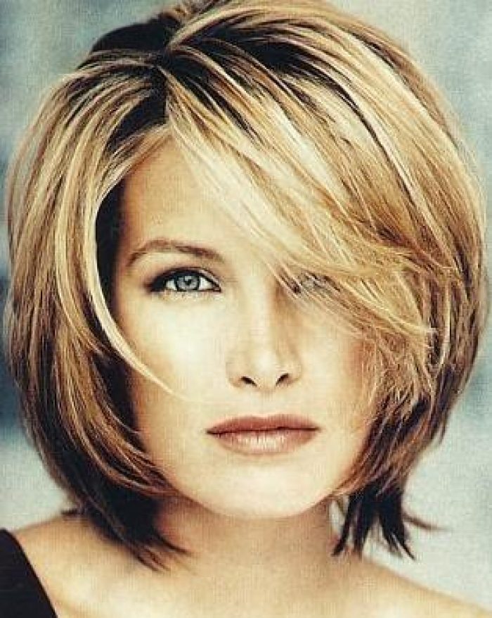 Popular Hairstyles Women Over 40