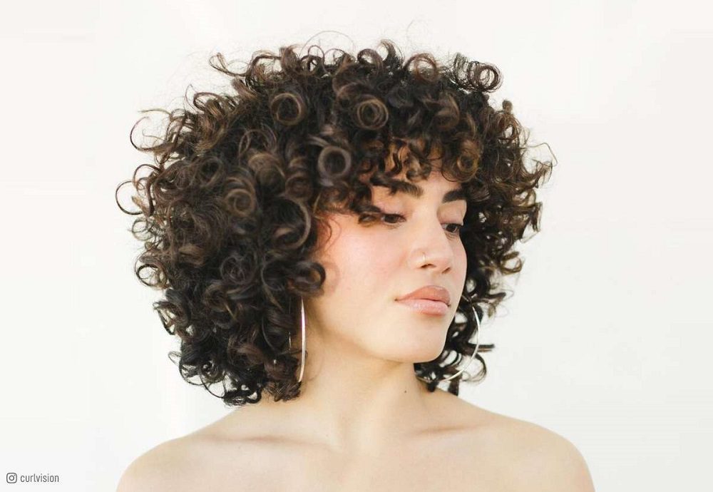 short curly hairstyles