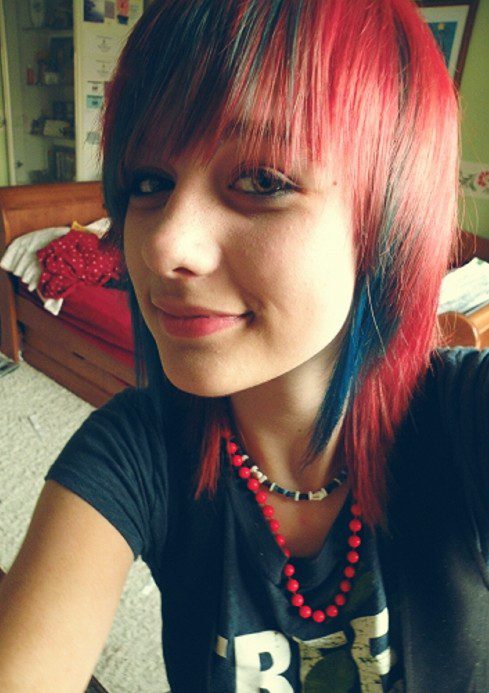shoulder length emo hairstyles for girls