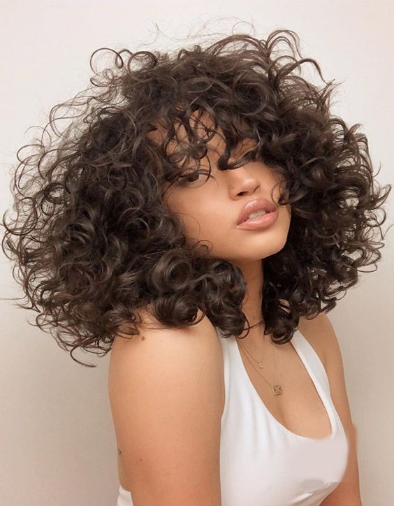shoulder length short curly hairstyles 2